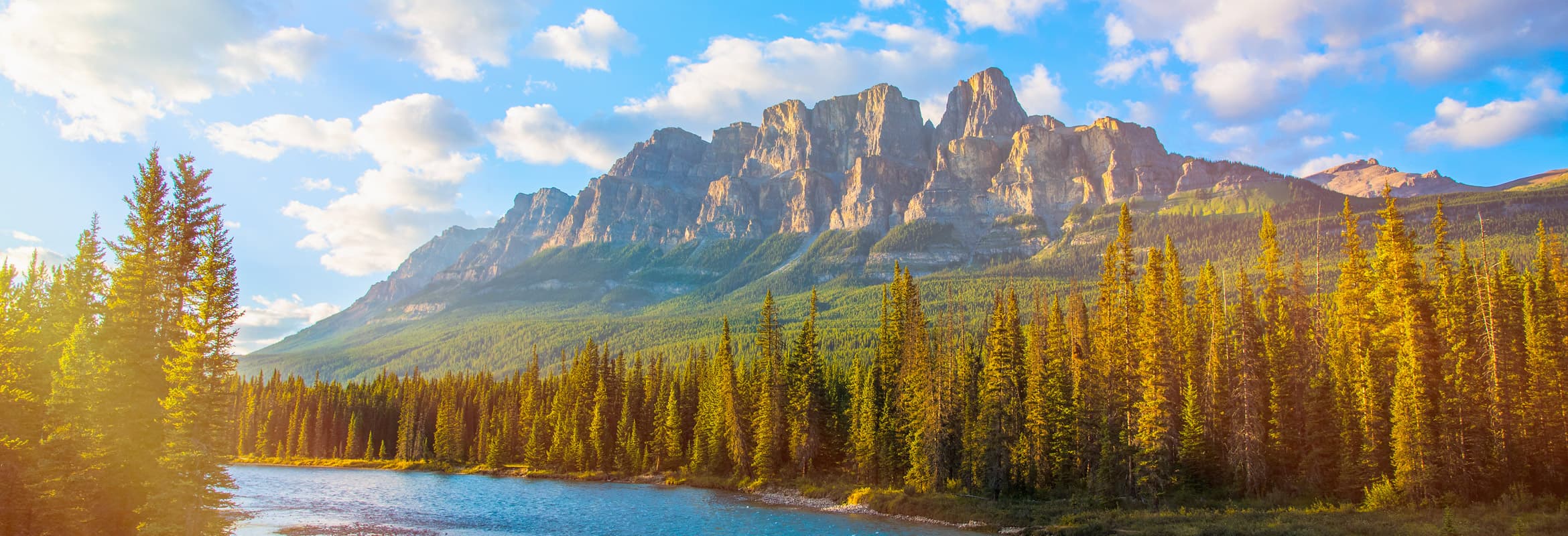 Image - Bow River and Castle Mountain, Alberta